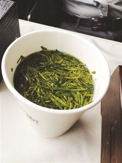 价值88元一杯的茶。宋南飞