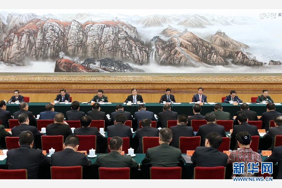 9月16日,中国人民抗日战争暨世界反法西斯战争胜利70周年纪念活动总结大会在北京举行。中共中央政治局常委、中央书记处书记、纪念活动领导小组组长刘云山出席大会并讲话。新华社记者 庞兴雷 摄 9月16日,中国人民抗日战争暨世界反法西斯战争胜利70周年纪念活动总结大会在北京举行。中共中央政治局常委、中央书记处书记、纪念活动领导小组组长刘云山出席大会并讲话。新华社记者 庞兴雷 摄