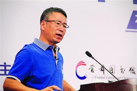 白岩松说：&ldquo;我现在还在做，把眼前的事情做好就OK了。&rdquo;