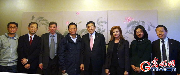 近卫忠辉：红十字运动要发挥新媒体的力量