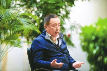 研究远征军的著名专家戈叔亚接受华西都市报专访。