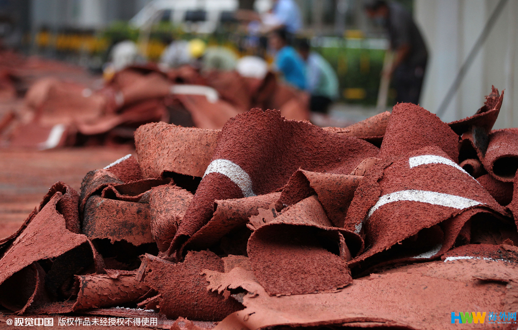 深圳美蓮小學塑膠跑道鏟除