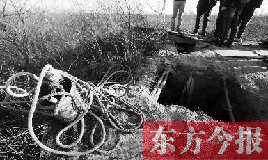 郑州伯夷叔齐墓遭盗挖 墓顶留下8米多深盗洞