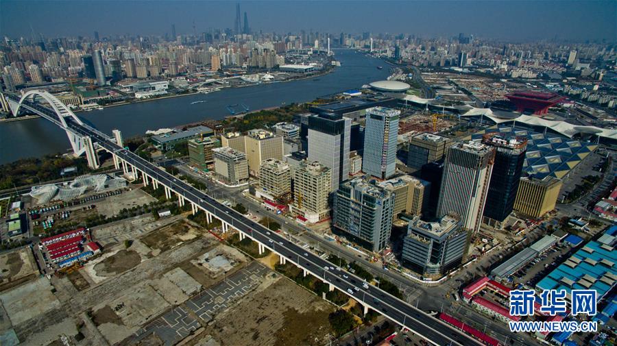 #（社会）（8）鸟瞰后世博：央企总部大厦主体全面封顶