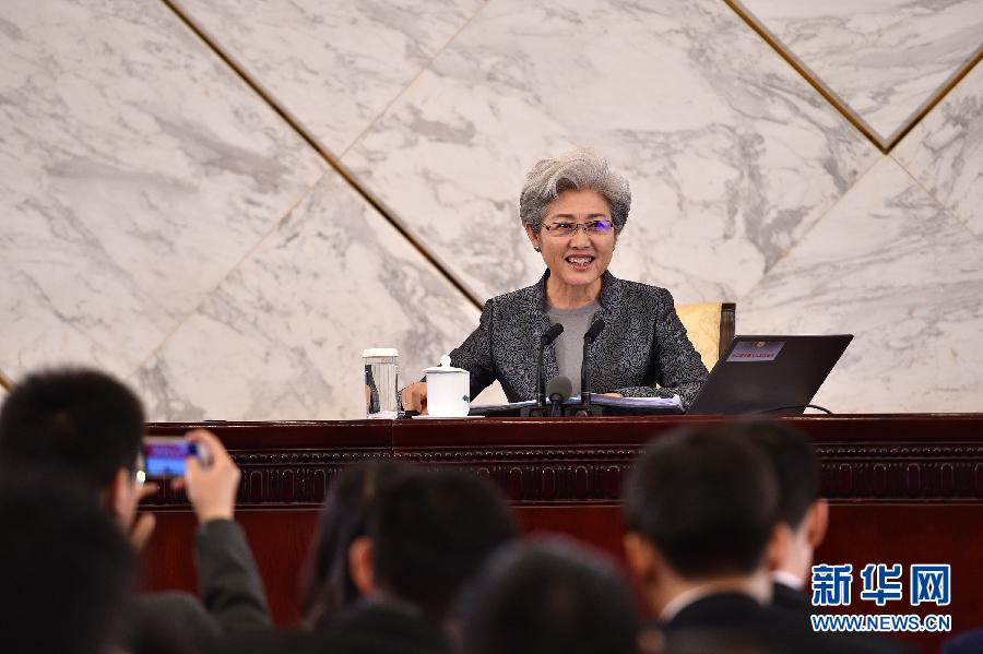 （两会&middot;XHDW）（2）十二届全国人大三次会议举行新闻发布会