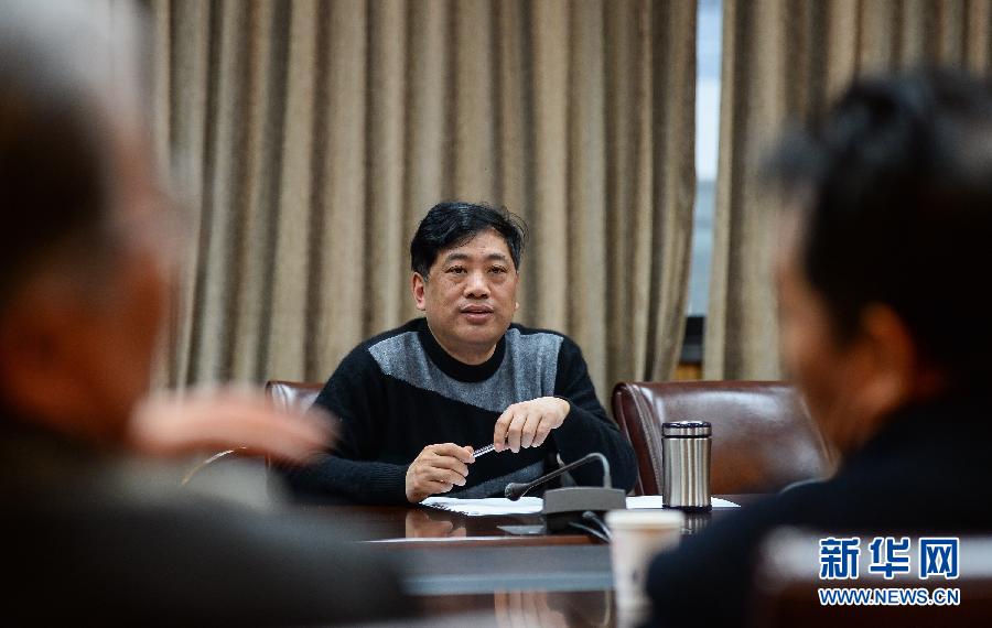 （两会&middot;代表委员履职记）（3）&ldquo;长江学者&rdquo;王汝成政协履职促教育