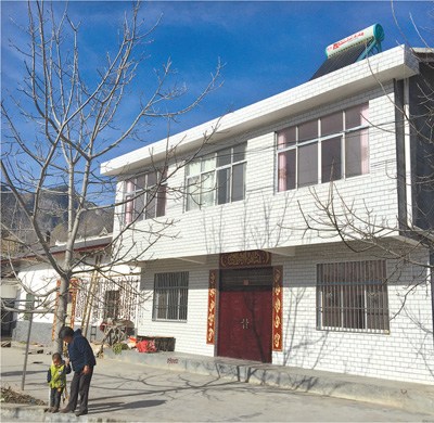贫困村农民建房情况调查:打工十几年,就为一幢房