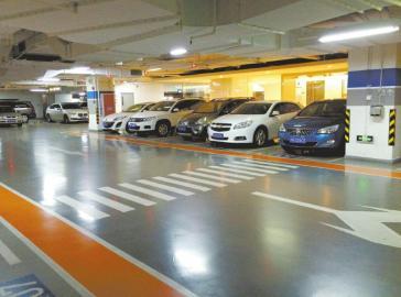 女子停车场遭电击绑架 作案者冒充军官被识破