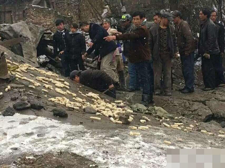 贵州农户自制烟花爆竹爆炸 致6死10伤(组图)