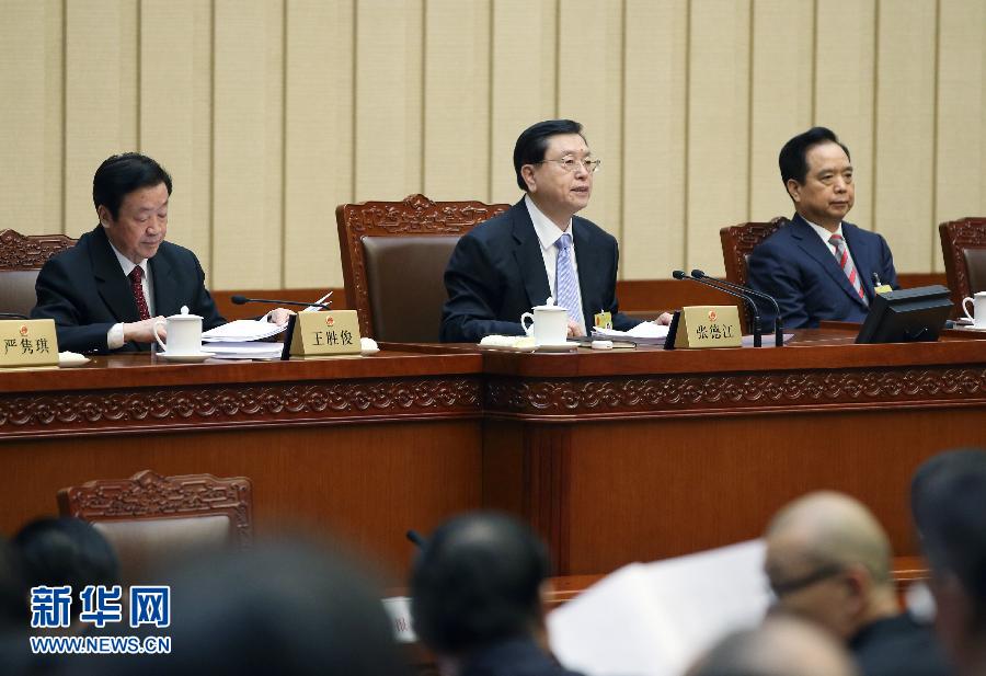 2月24日，十二届全国人大常委会第十九次会议在北京人民大会堂开幕。张德江委员长主持会议。 新华社记者姚大伟摄 