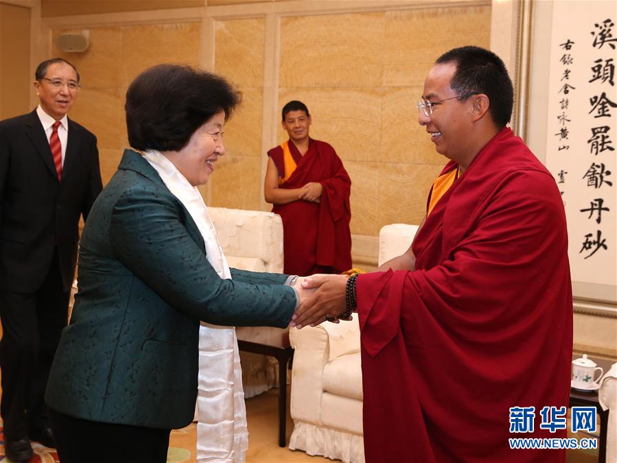 （XHDW）孙春兰会见班禅额尔德尼&middot;确吉杰布