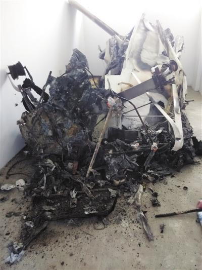 &ldquo;黑飞&rdquo;飞行员坠亡无人担责 父亲起诉坠机地政府