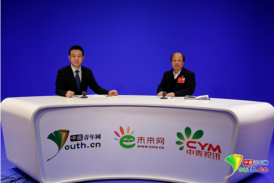 巨晓林:巨师傅、巨主席、巨代表 多重身份为农