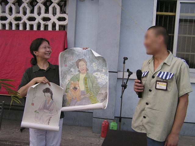 老太坚持16年的帮教让重刑犯蜕变为动漫达人