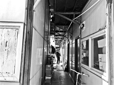 北京多处地铁临建房变脸出租 不到20平米月租上千