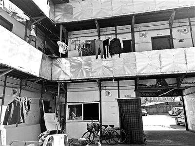 北京多处地铁临建房变脸出租 不到20平米月租上千