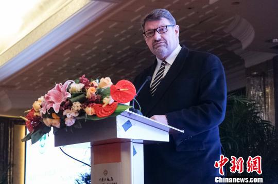 中英关注孤残儿童:&ldquo;家庭优先&mdash;长期安置之路&rdquo;会议举行