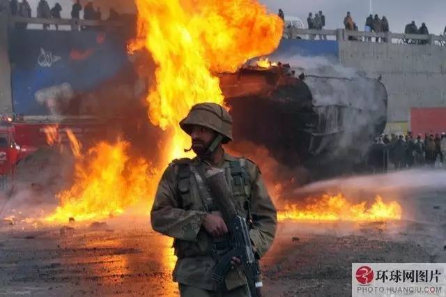 丹麦国旗在中国大地庇护万余同胞,想回到这屈辱年代吗?