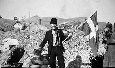 丹麦国旗在中国大地庇护万余同胞,想回到这屈辱年代吗?