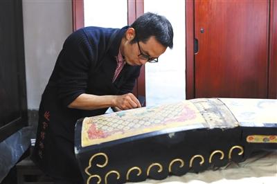 故宫文物修复师：招一两百人 已有2万多人报名