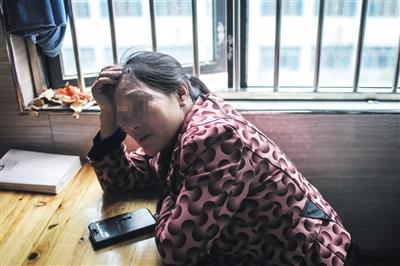 湖南邵阳一名精神病患者午休时被病友挖掉双眼