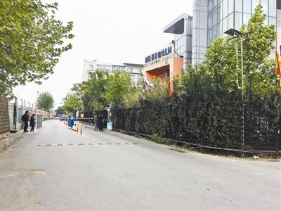 豪车司机叫人围殴保安被刑拘 物业：绝不私了