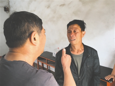 探访马里牺牲中国维和士兵家人：儿子死得伟大