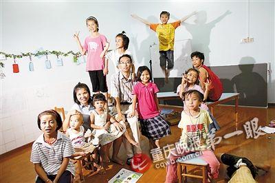 “丐帮夫妻”坚持救助流浪娃 十余年中助养20人