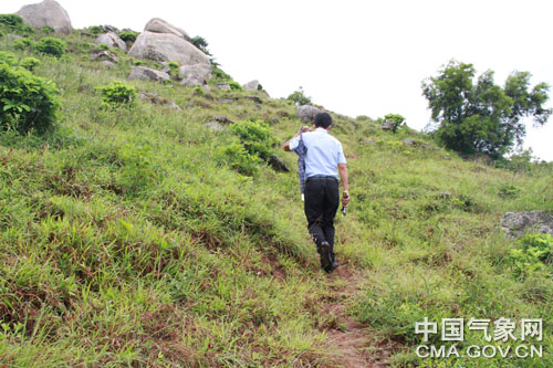 图片故事:海岛自动站医生出诊记