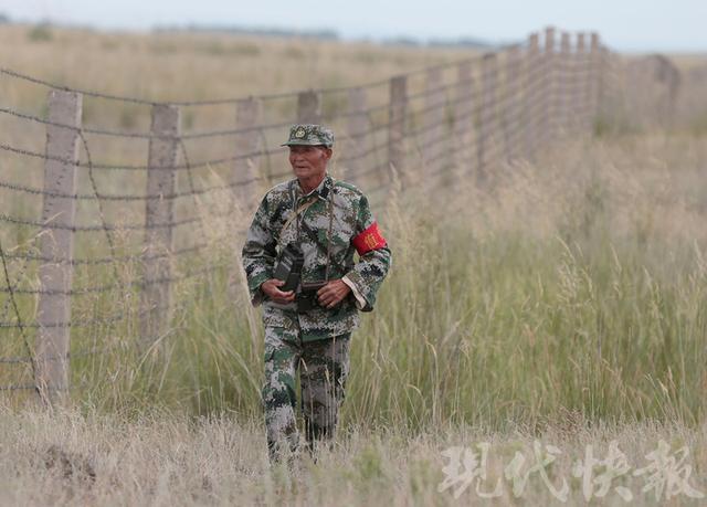 七旬老人无人区守边52年 突然成&ldquo;网红&rdquo;