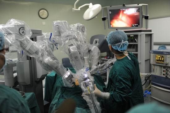 世界最高龄!四川94岁老人成功接受机器人手术