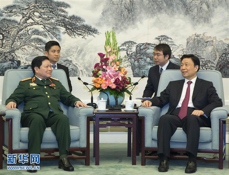 （XHDW）李源潮会见越南国防部长