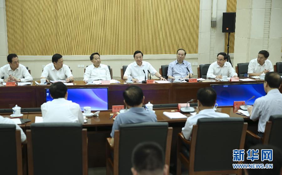 8月31日，中宣部在北京召开创新新闻传播工作交流会，中共中央政治局委员、中央书记处书记、中宣部部长刘奇葆出席会议并讲话。新华社记者兰红光摄