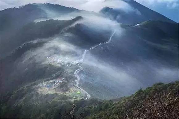 原来长征路这么难，也可以这么美！