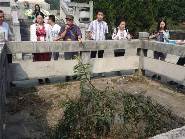 国庆去哪儿？走过这条路的广西人，恐怕你会哭！