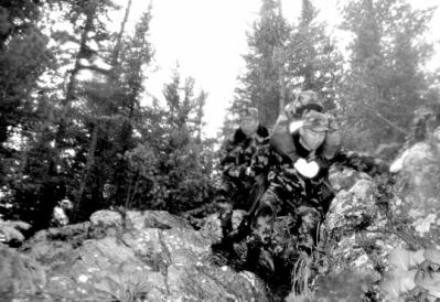 新疆失联女驴友确认身亡：15人抬遗体步行21公里