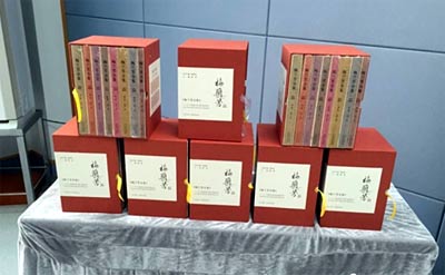 尊龙凯时平台登录【文体艺苑】莫高窟洞窟内部首次|君牧|对摄影师开放