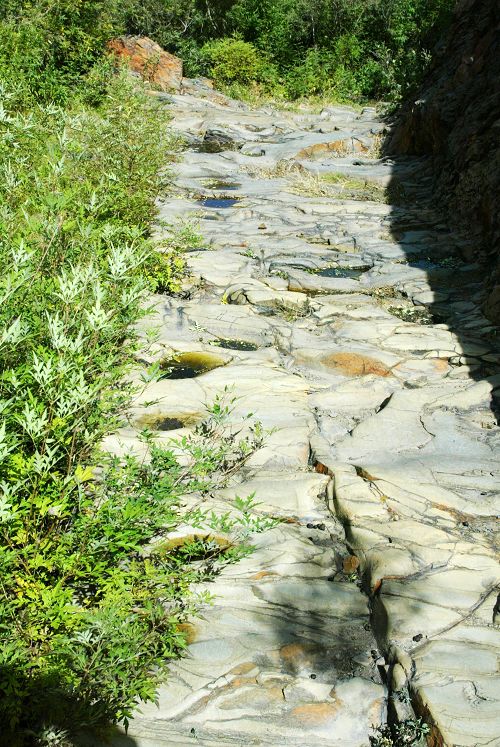 古道蹄窝看燕京