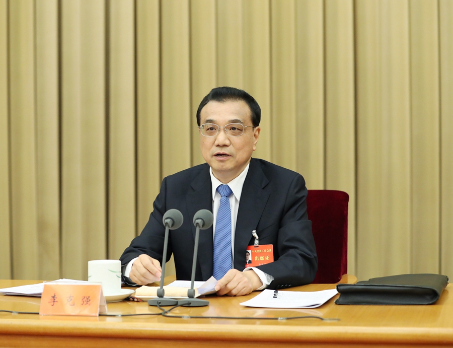 12月14日至16日，中央经济工作会议在北京举行。中共中央政治局常委、国务院总理李克强在会上作重要讲话。 新华社记者 王晔 摄 