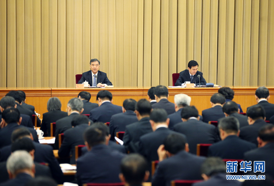 12月19日至20日,中央农村工作会议在北京召开。中共中央政治局委员、国务院副总理汪洋出席会议并讲话。中共中央书记处书记、国务委员杨晶主持第一次全体会议。新华社记者 姚大伟 摄 12月19日至20日,中央农村工作会议在北京召开。中共中央政治局委员、国务院副总理汪洋出席会议并讲话。中共中央书记处书记、国务委员杨晶主持第一次全体会议。新华社记者 姚大伟 摄