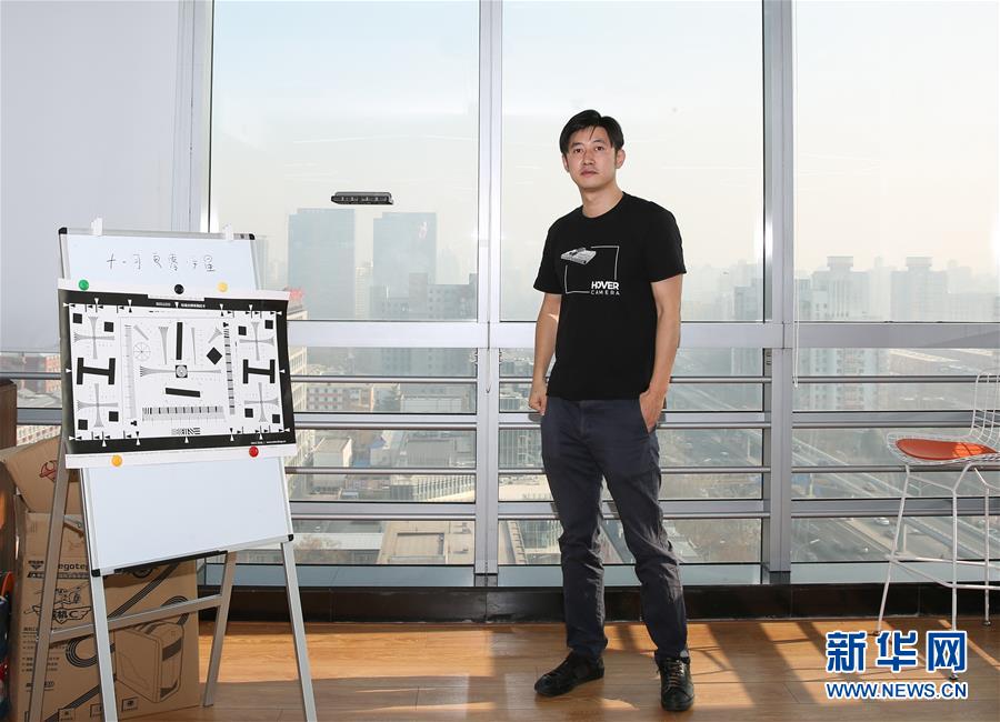 （图片故事）（1）王孟秋：人工智能领域的&ldquo;小黑侠&rdquo;