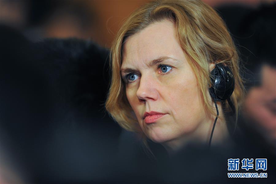 （兩會&middot;萬花筒）（11）兩會巾幗錄