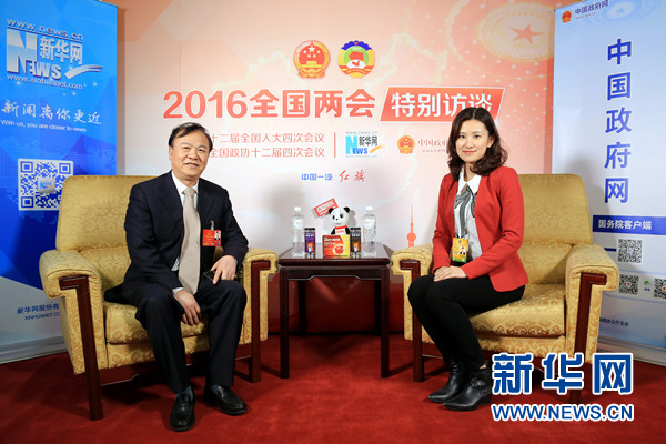 倪百祥代表建议减免商业银行以物抵债业务税费