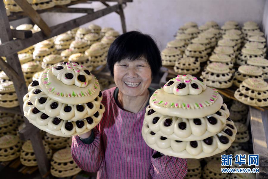 #（社会）（1）山东聊城：新年近 花糕香