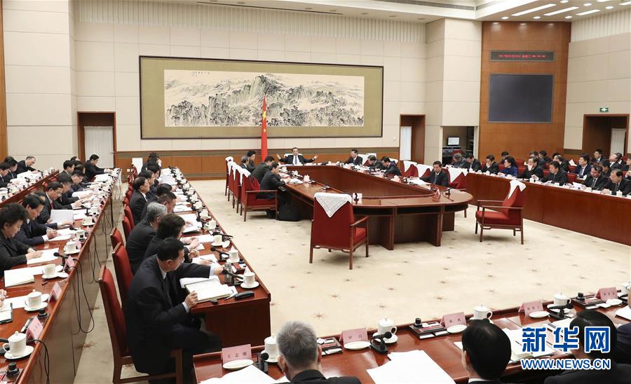 （XHDW）李克强主持召开国务院全体会议