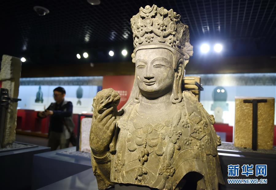 （文化）（1）中印雕塑艺术大展亮相福建博物院