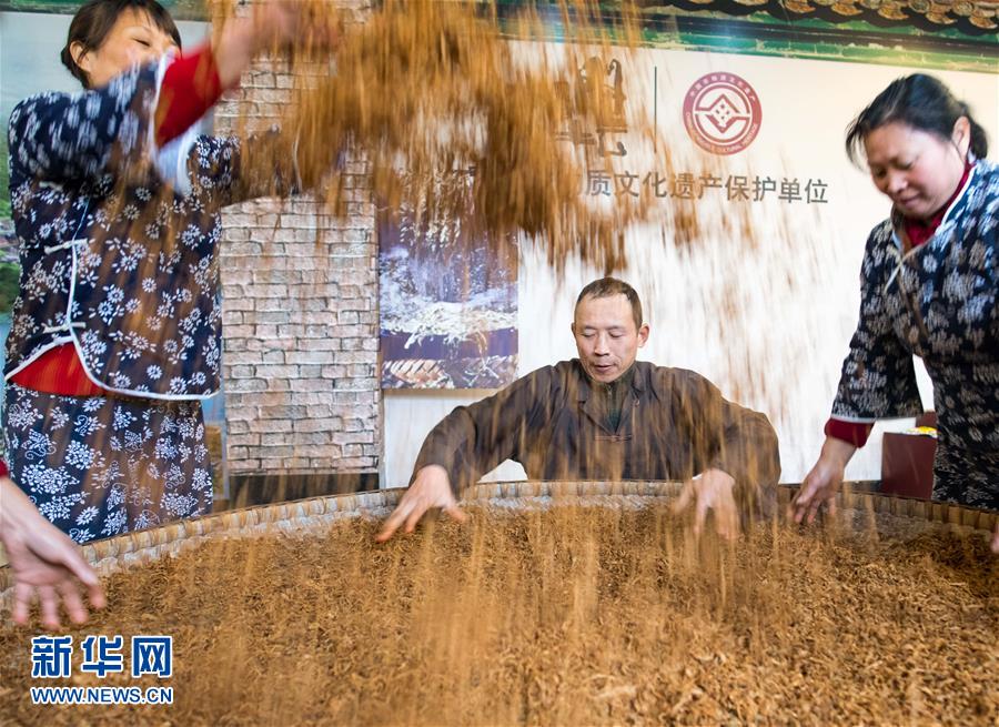 （图片故事）（1）一碟榨菜品匠心