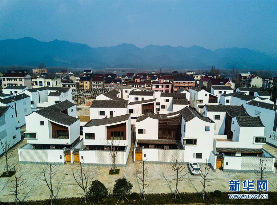 （美丽中国）（2）杭州富阳：如诗如画&ldquo;水墨江南&rdquo;农村回迁房