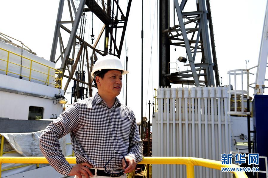 （圖文互動）（1）到南海追尋&ldquo;塵世的詩篇&rdquo;&mdash;&mdash;記海洋沉積學家劉志飛