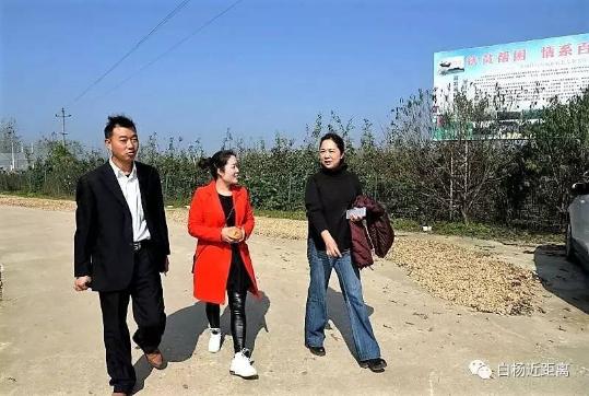 &ldquo;白领书记&rdquo;的&ldquo;扶贫经&rdquo;&mdash;&mdash;信阳质监局办公室主任赵冰扶贫记